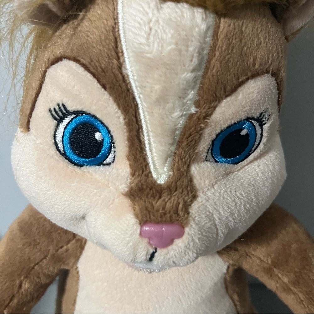 Build a Bear Alvin & The Chipmunks Chipwrecked Brittany Plush 14” Retired 2011 - Picture 13 of 14